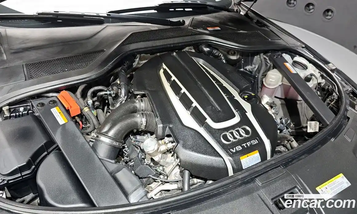 Audi A8 2015 4.0 гидро в Москве № 163611, фото 6