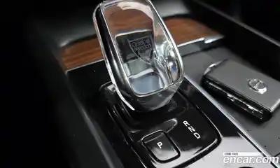 Volvo XC60 2021 2.0 гидро в Москве № 164332, миниатюра 9