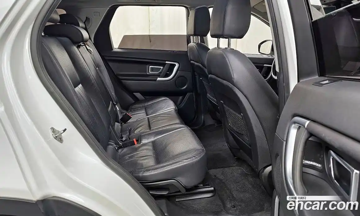 Land Rover Discovery Sport 2018 2.0 гидро в Москве № 166507, фото 12
