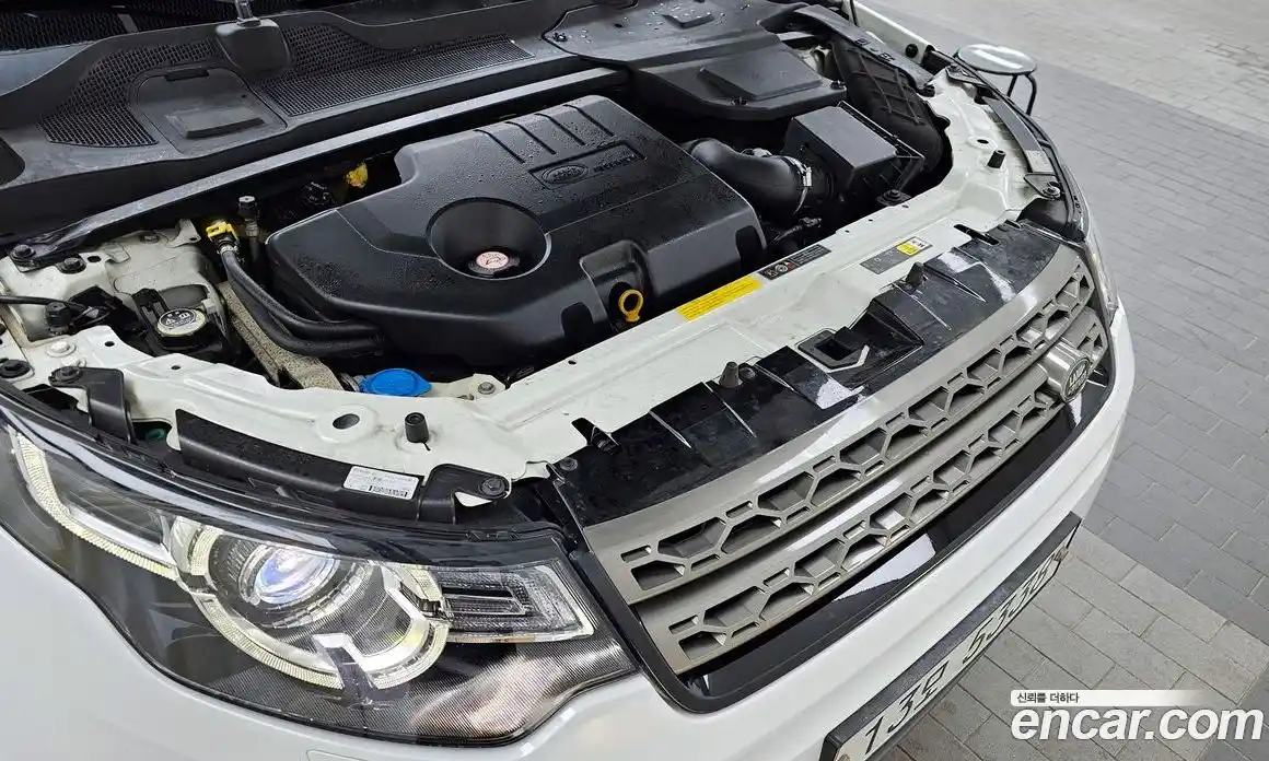 Land Rover Discovery Sport 2018 2.0 гидро в Москве № 166507, фото 6
