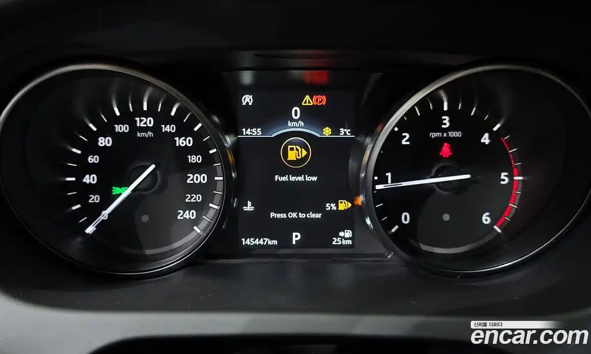 Land Rover Discovery Sport 2018 2.0 гидро в Москве № 166661, фото 8