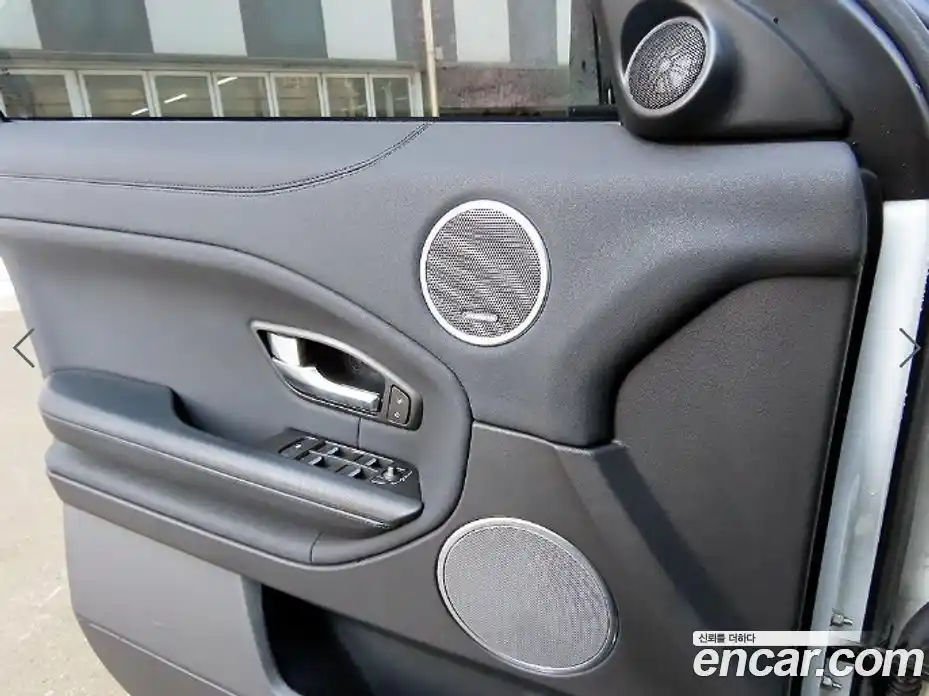 Land Rover Range-Rover Evoque 2015 2.0 гидро в Москве № 166860, фото 11