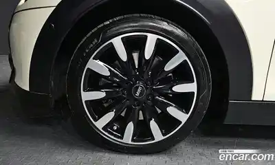 Mini Cooper 2021 2.0 гидро в Москве № 167134, миниатюра 5