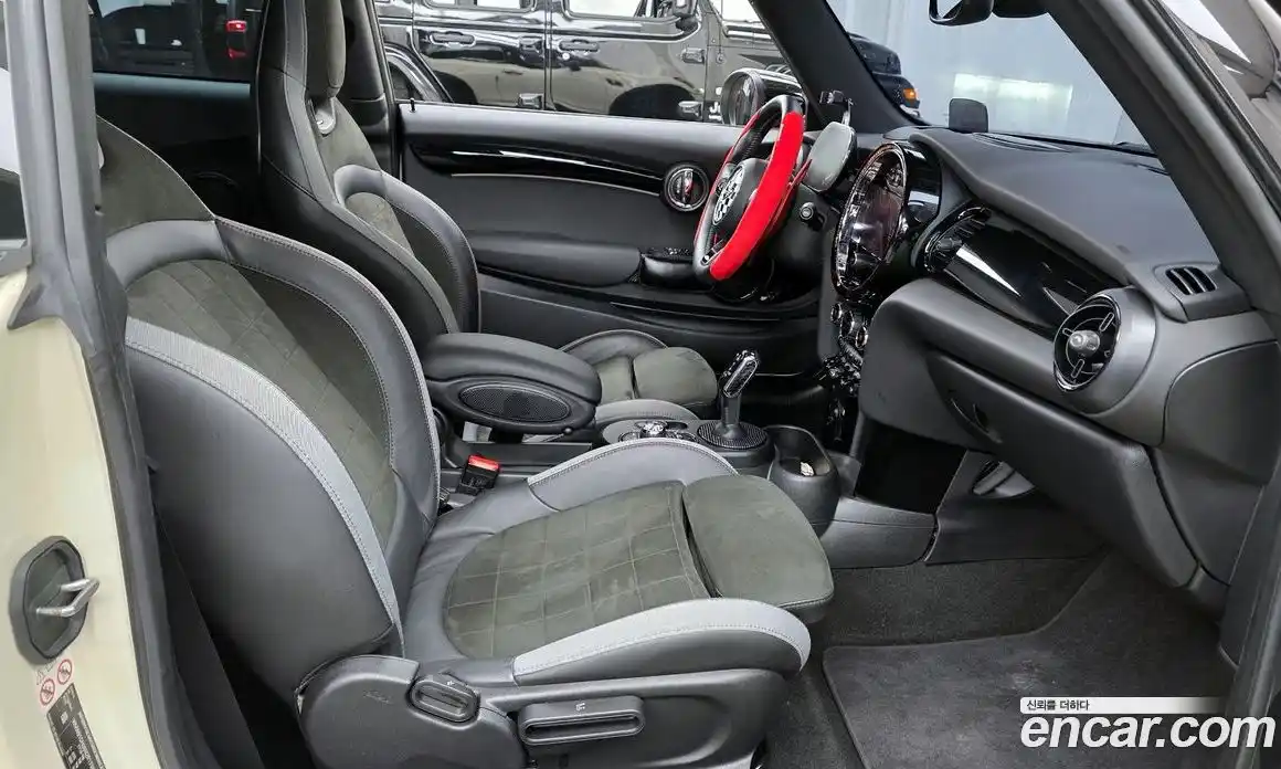 Mini Cooper 2021 2.0 гидро в Москве № 167153, фото 11