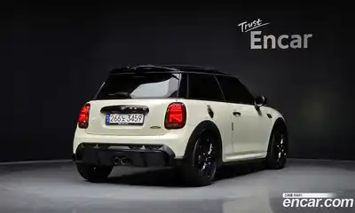 Mini Cooper 2021 2.0 гидро в Москве № 167153, миниатюра 2