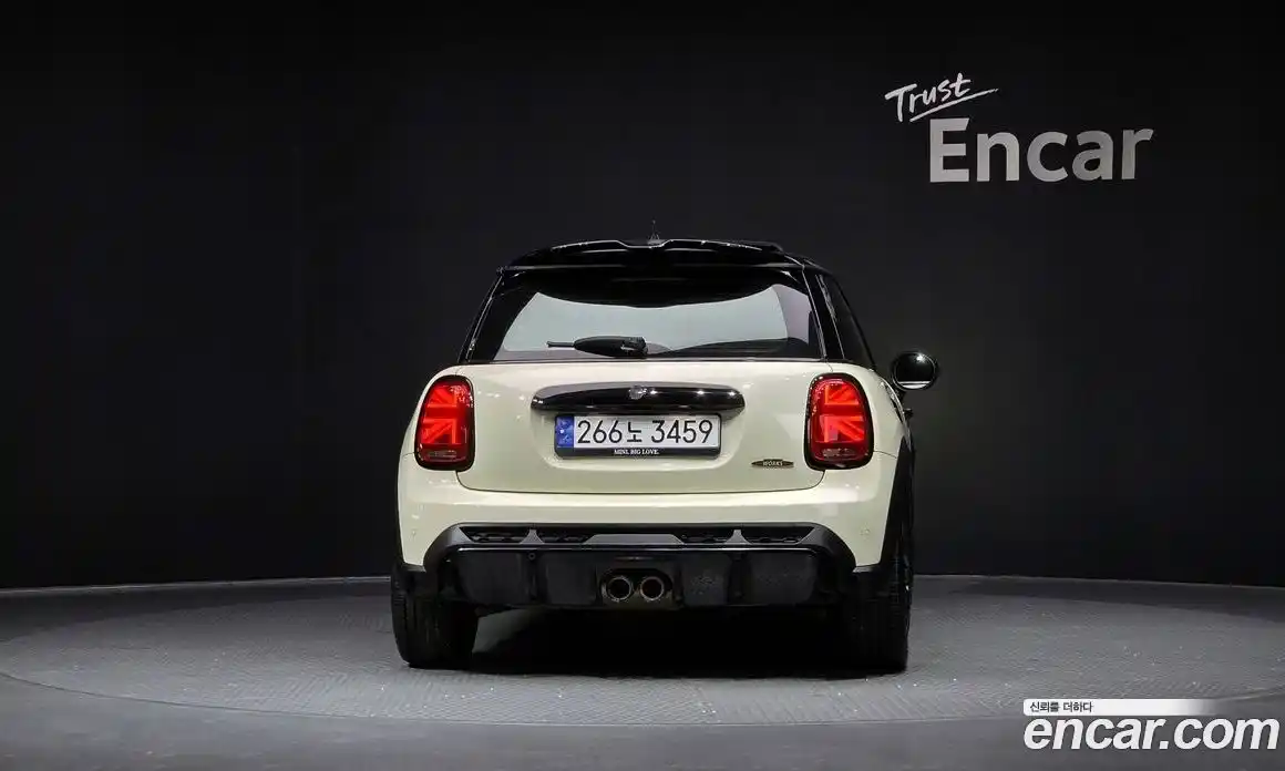 Mini Cooper 2021 2.0 гидро в Москве № 167153, фото 4