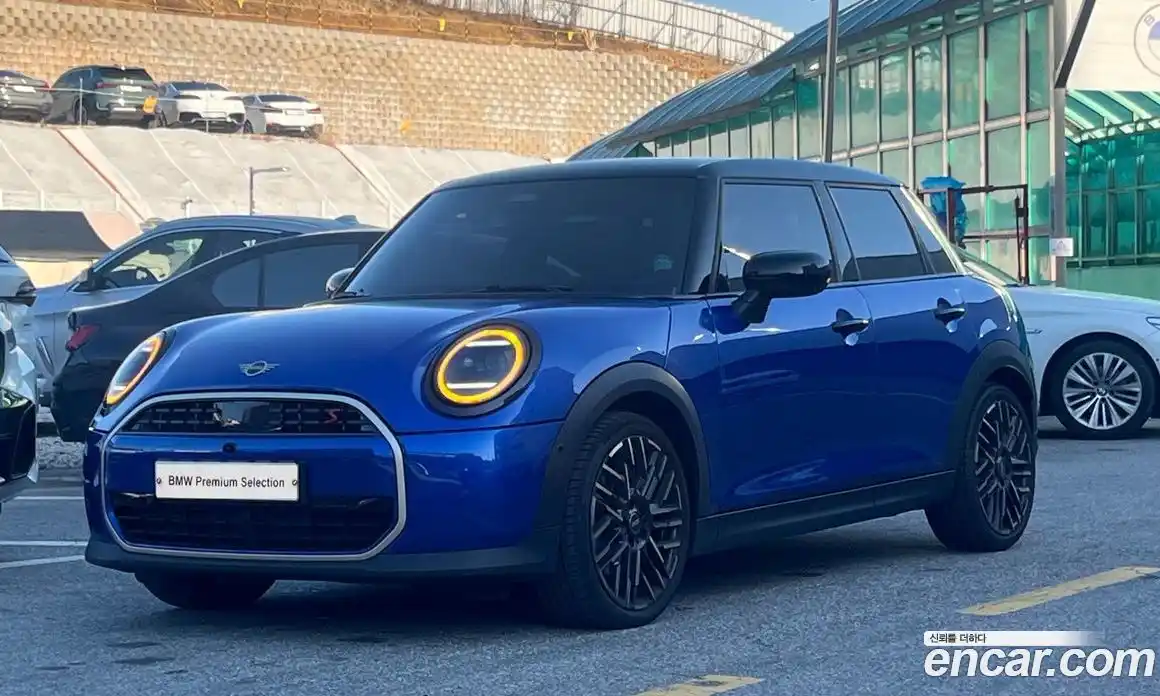 Mini Cooper 2025 2.0 гидро в Москве № 167374, фото 18