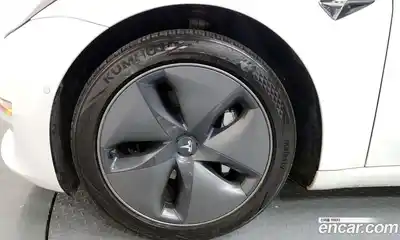 Tesla Model 3 2020 0.2 гидро в Москве № 167797, миниатюра 5