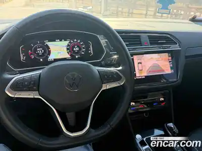 Volkswagen Tiguan 2023 2.0 гидро в Москве № 169178, миниатюра 12