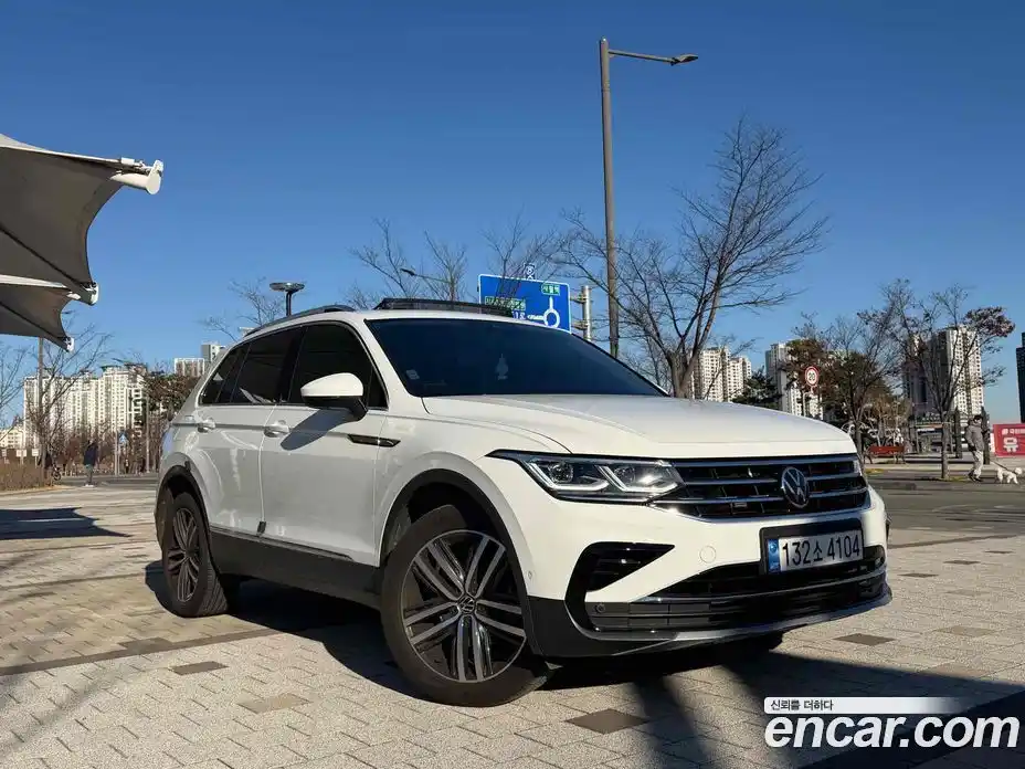 Volkswagen Tiguan 2023 2.0 гидро в Москве № 169178, фото 5