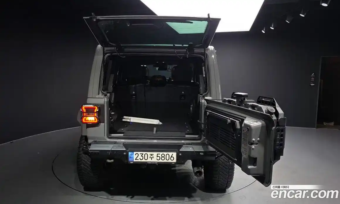 Jeep Wrangler 2022 2.0 гидро в Москве № 169544, фото 20