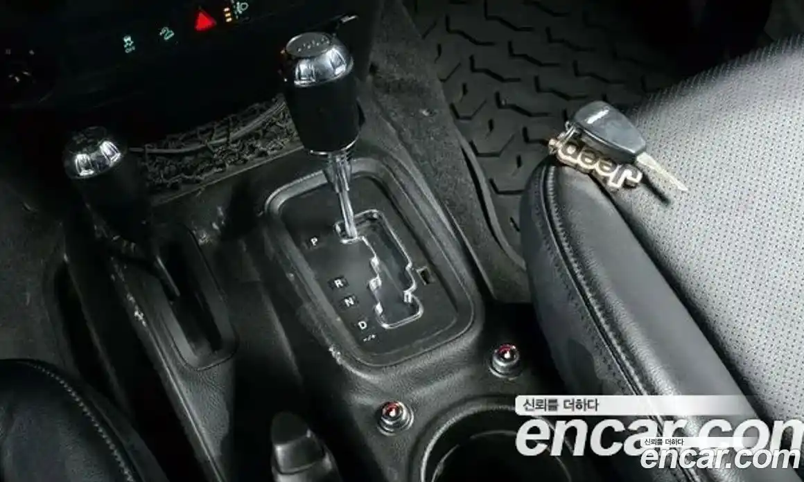Jeep Wrangler 2016 3.6 гидро в Москве № 169845, фото 9