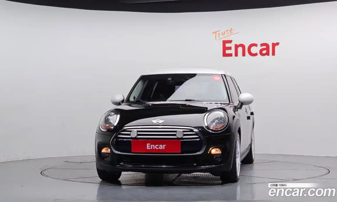 Mini Cooper 2015 1.5 гидро в Москве № 172195, фото 3