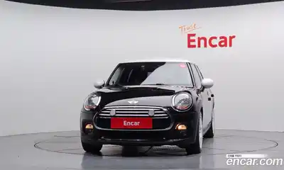 Mini Cooper 2015 1.5 гидро в Москве № 172195, миниатюра 3
