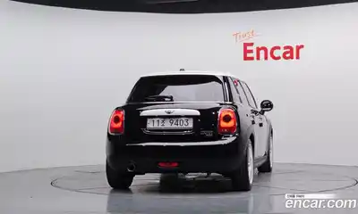 Mini Cooper 2015 1.5 гидро в Москве № 172195, миниатюра 4