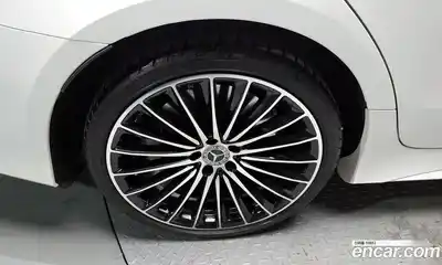 Mercedes-Benz CLS-Class 2022 3.0 гидро в Москве № 178617, миниатюра 5