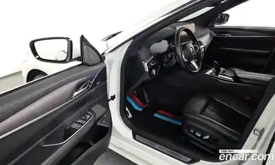 BMW 6-Series 2022 2.0 Автомат в Москве № 191606, миниатюра 11