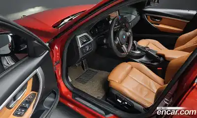 BMW 3-Series 2018 2.0 гидро в Москве № 191957, миниатюра 11