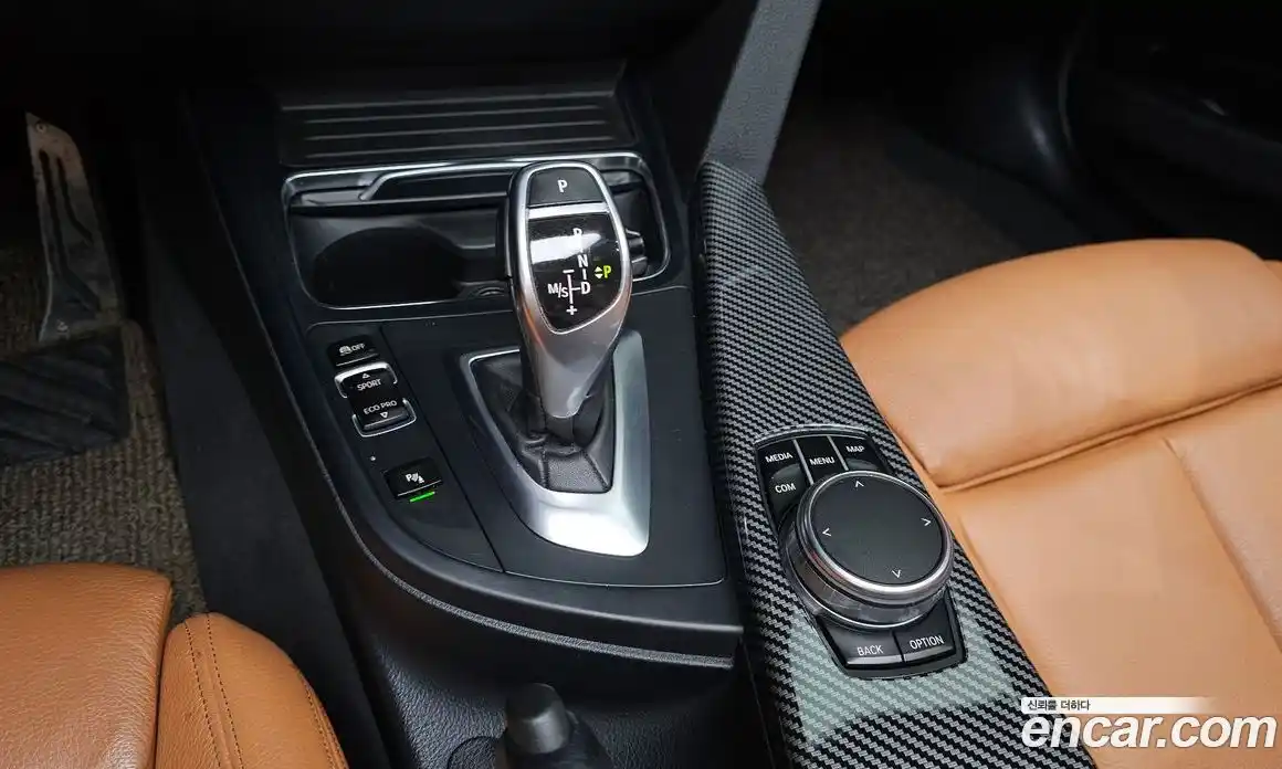 BMW 3-Series 2018 2.0 гидро в Москве № 191957, фото 9