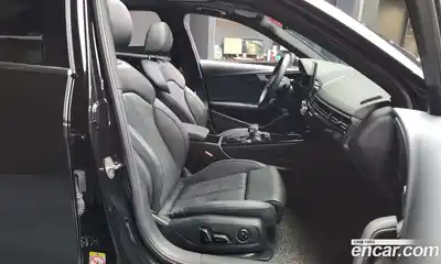 Audi A4 2022 2.0 гидро в Москве № 193774, миниатюра 11