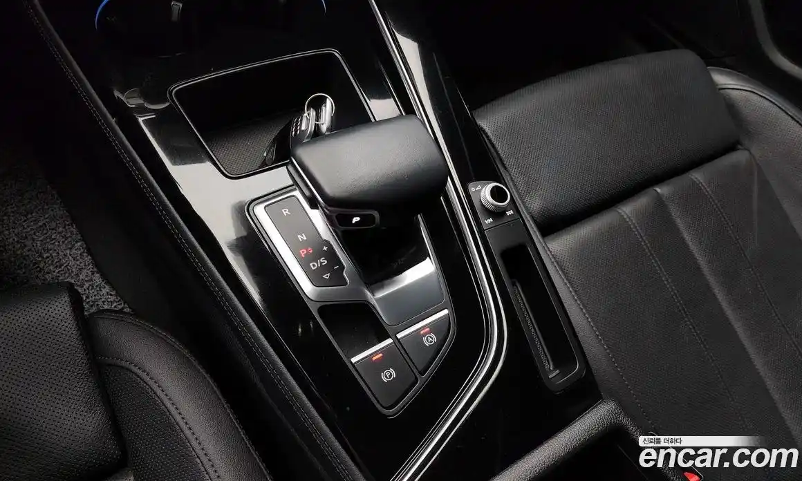 Audi A4 2022 2.0 гидро в Москве № 193774, фото 9