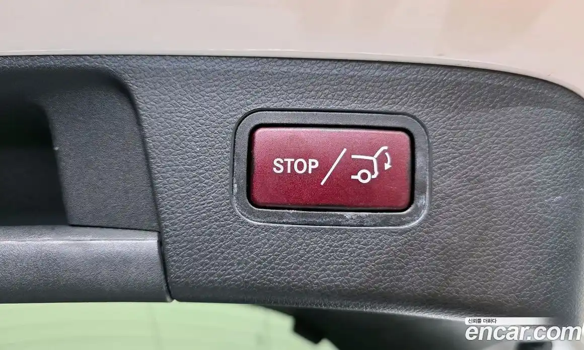 Mercedes-Benz GLA-Class 2018 2.0 гидро в Москве № 194549, фото 20