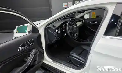 Mercedes-Benz GLA-Class 2018 2.0 гидро в Москве № 194549, миниатюра 10