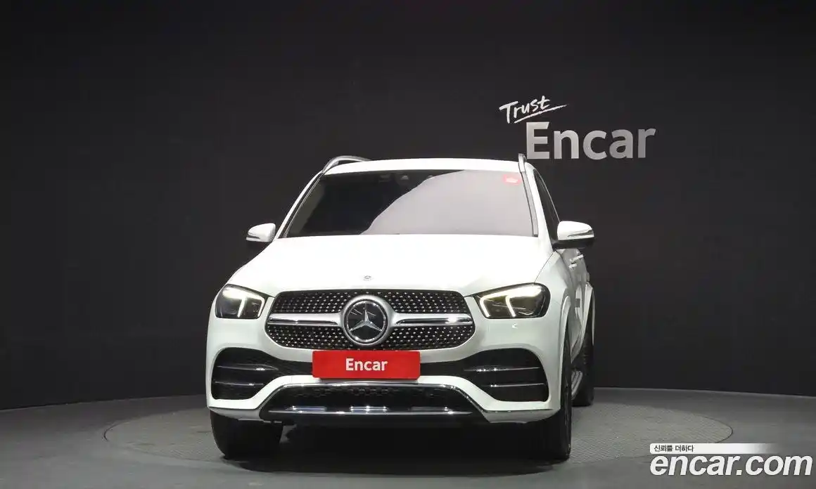 Mercedes-Benz GLE-Class 2019 3.0 гидро в Москве № 194674, фото 3
