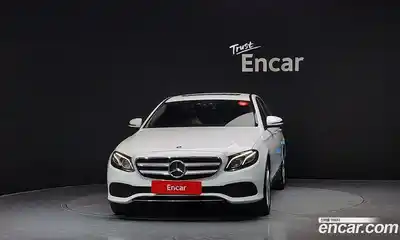 Mercedes-Benz E-Class 2018 1.9 гидро, миниатюра 3