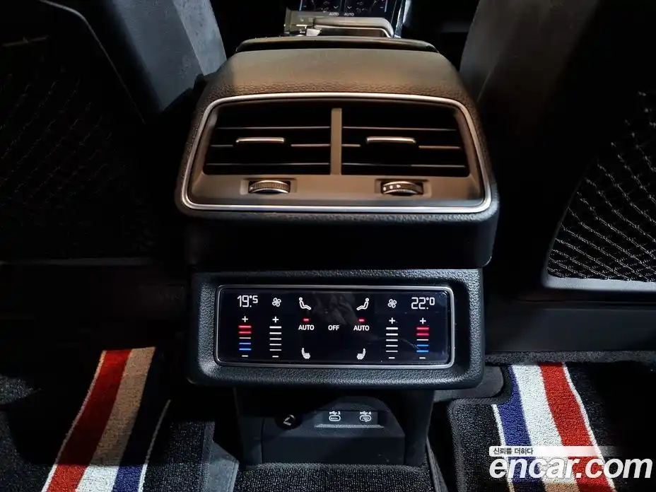Audi e-tron 2021 0.2 гидро в Москве № 196757, фото 16
