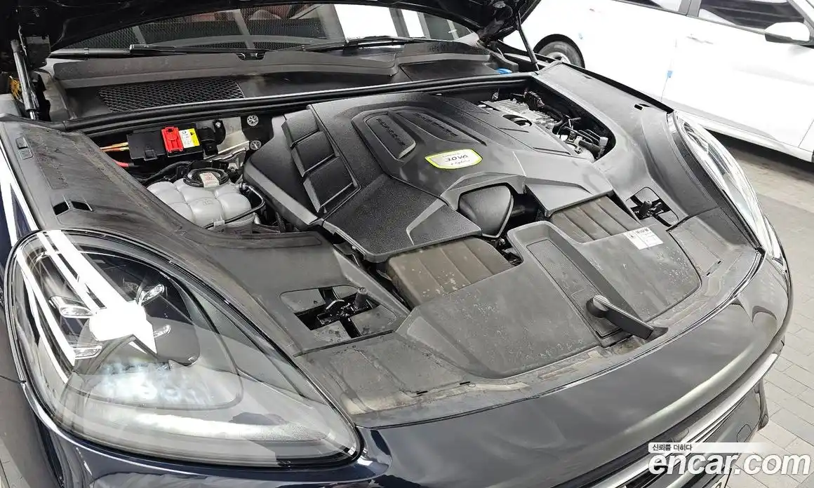 Porsche Cayenne 2022 3.0 гидро в Москве № 197347, фото 6