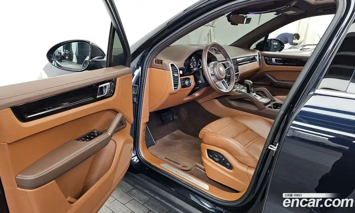 Porsche Cayenne 2022 3.0 гидро в Москве № 197347, фото 10
