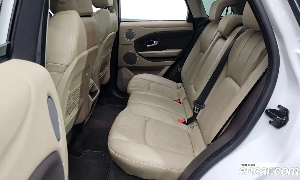 Land Rover Range-Rover Evoque 2017 2.0 гидро в Москве № 198132, фото 12