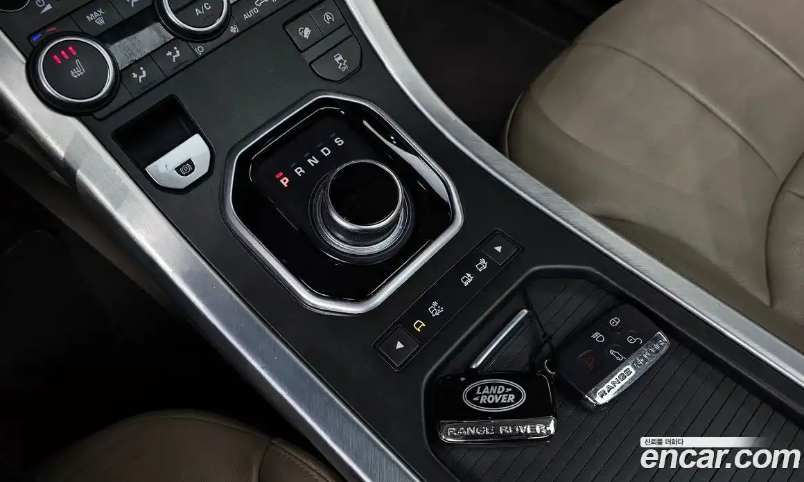 Land Rover Range-Rover Evoque 2017 2.0 гидро в Москве № 198132, фото 9
