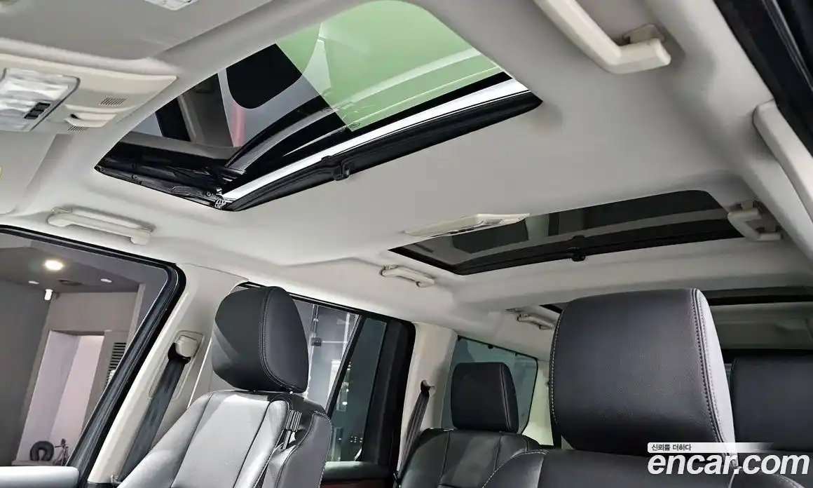 Land Rover Discovery 2016 3.0 гидро в Москве № 198262, фото 19