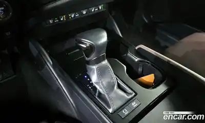 Lexus ES 2022 2.5 гидро в Москве № 198897, миниатюра 9