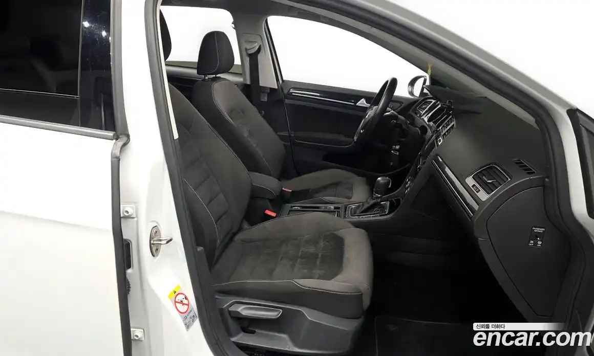 Volkswagen Golf 2015 2.0 гидро в Москве № 199194, фото 11