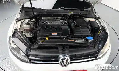Volkswagen Golf 2015 2.0 гидро в Москве № 199194, миниатюра 6