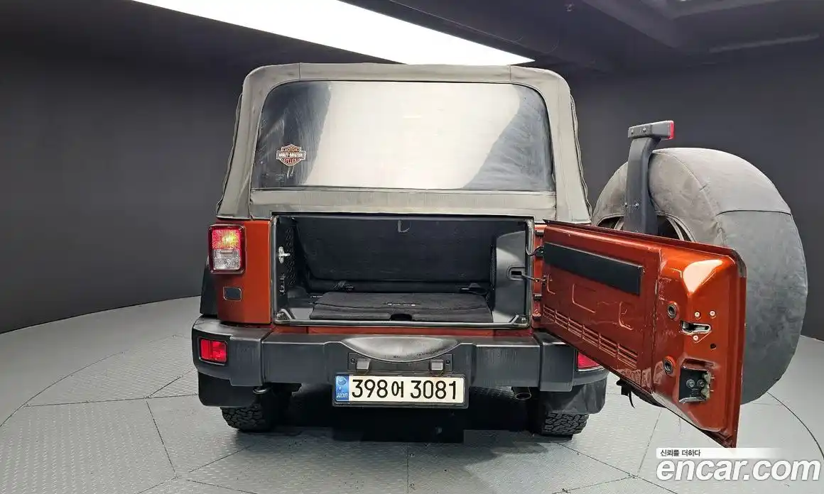 Jeep Wrangler 2014 3.6 гидро в Москве № 199270, фото 20