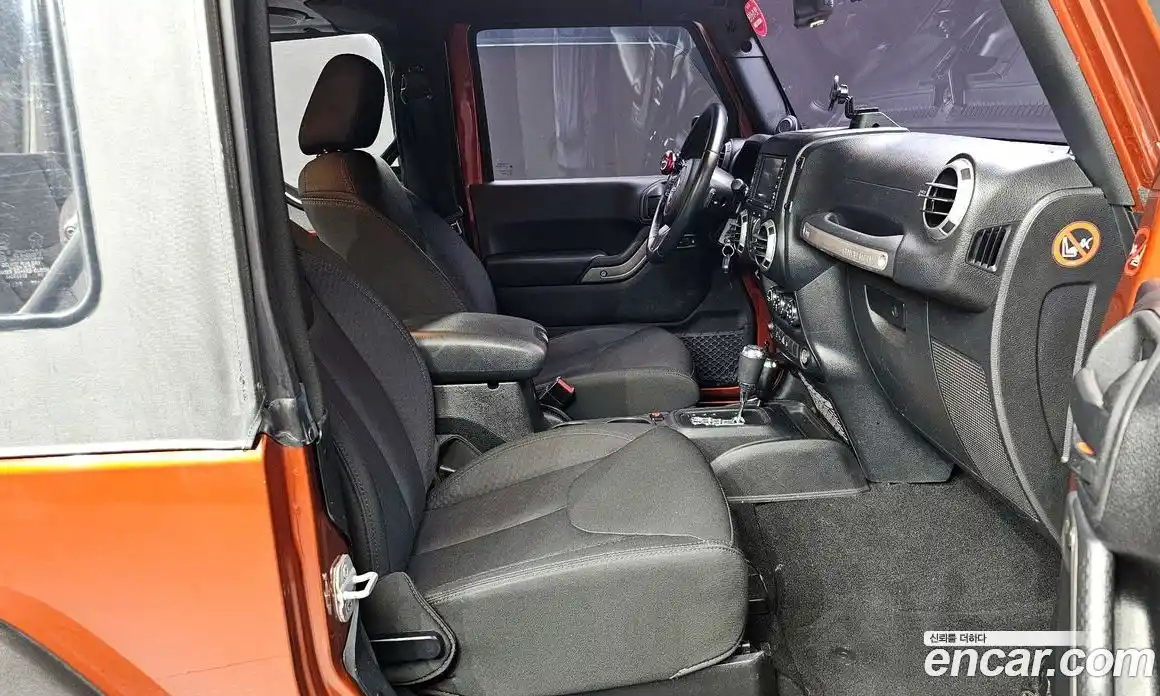 Jeep Wrangler 2014 3.6 гидро в Москве № 199270, фото 10