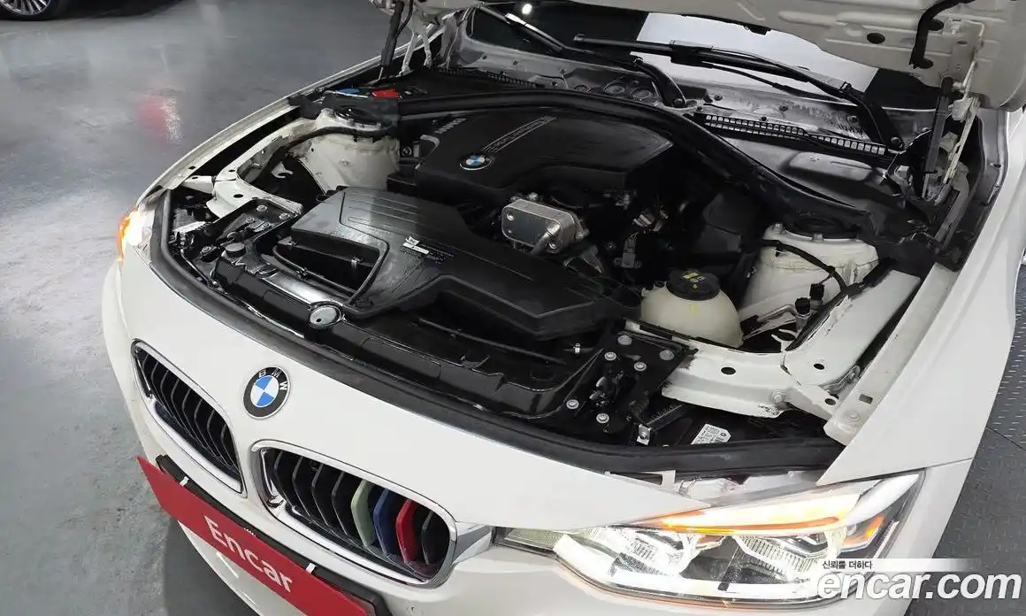 BMW 3-Series 2018 2.0 гидро в Москве № 211487, фото 6
