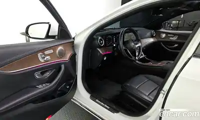 Mercedes-Benz E-Class 2021 1.9 гидро, миниатюра 10