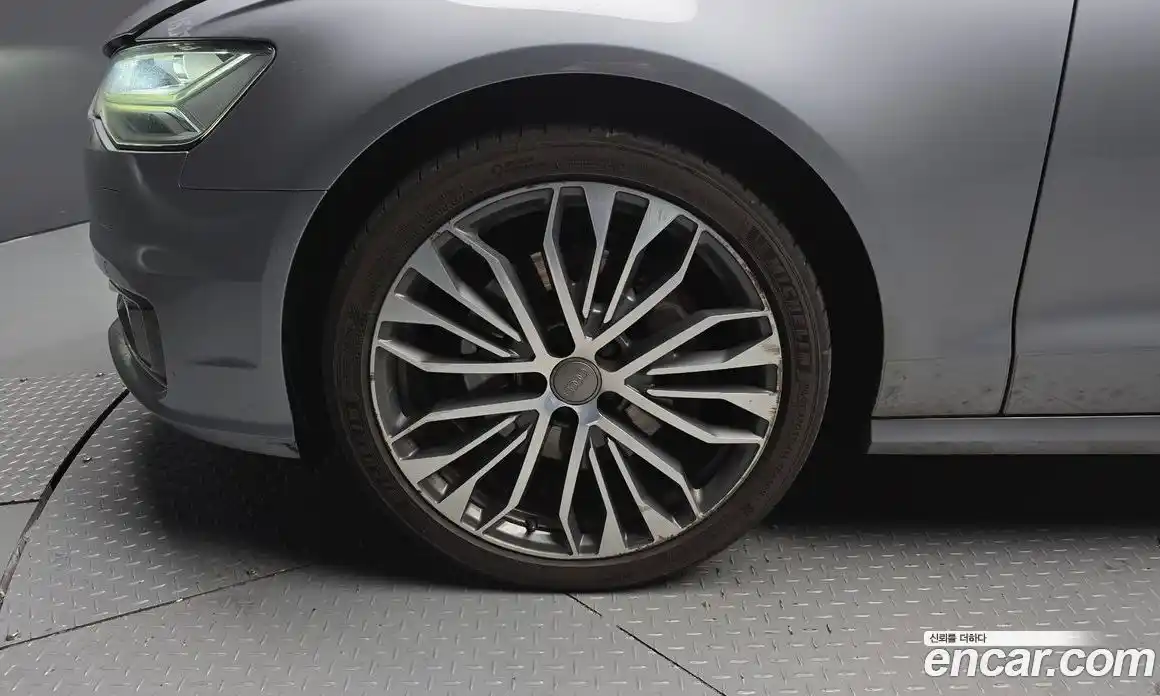 Audi A6 2016 3.0 гидро в Москве № 212643, фото 5