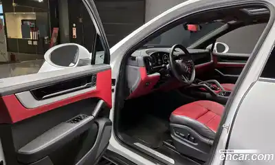 Porsche Cayenne 2024 3.0 гидро в Москве № 213073, миниатюра 11