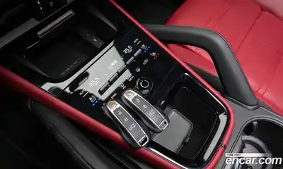 Porsche Cayenne 2024 3.0 гидро в Москве № 213073, миниатюра 9