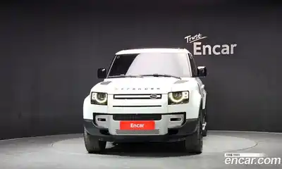 Land Rover Defender 2023 3.0 гидро в Москве № 213382, миниатюра 3