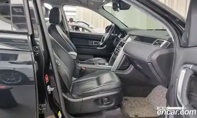 Land Rover Discovery Sport 2016 2.0 гидро в Москве № 213723, миниатюра 11