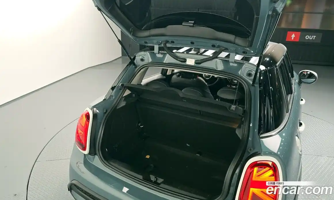 Mini Cooper 2023 2.0 гидро в Москве № 214098, фото 20