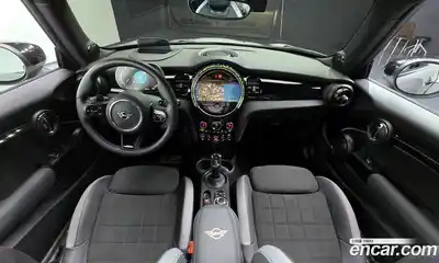 Mini Cooper 2023 2.0 гидро в Москве № 214237, миниатюра 7