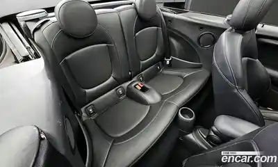 Mini Cooper Convertible 2016 1.5 гидро в Москве № 214399, миниатюра 11